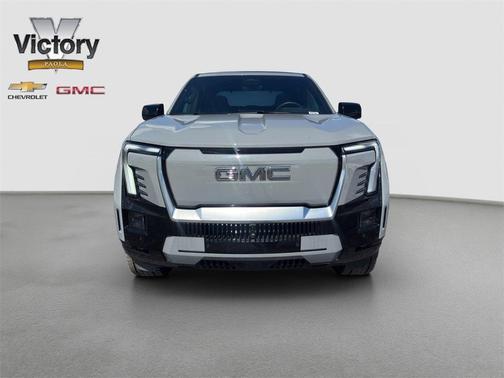 2024 GMC Sierra EV Denali