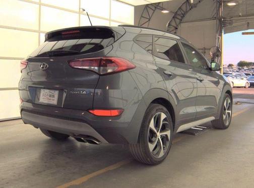 2017 Hyundai TUCSON Sport