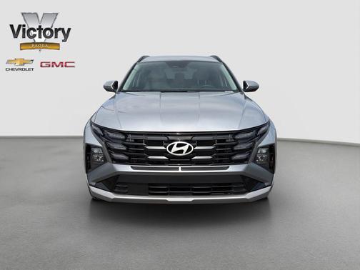 Shimmering Silver 2025 Hyundai TUCSON SEL