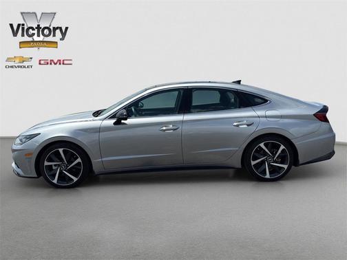 2022 Hyundai SONATA SEL Plus