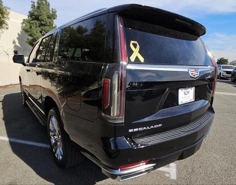 2023 Cadillac Escalade ESV Premium Luxury