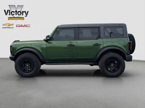 Eruption Green Metallic 2022 Ford Bronco Wildtrak