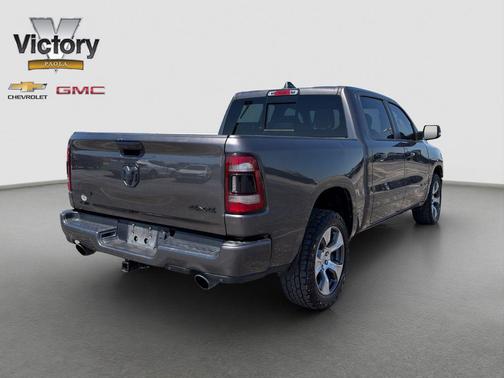 Granite Crystal Metallic Clearcoat 2024 RAM 1500 Big Horn/Lone Star