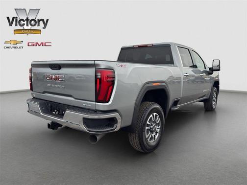 2026 GMC Sierra 2500 SLT