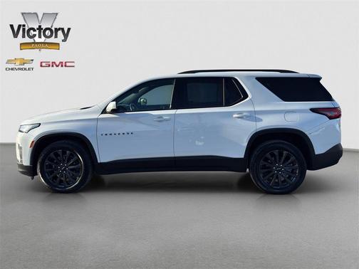 2022 Chevrolet Traverse RS
