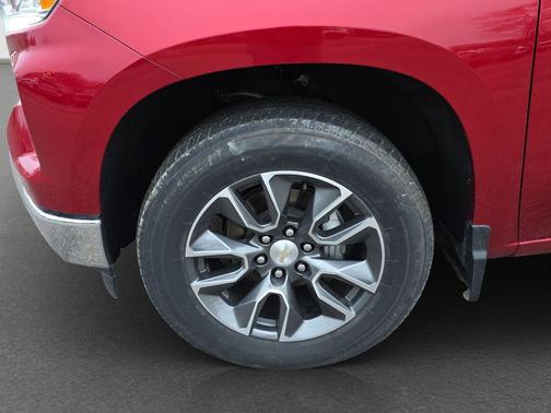 Radiant Red Tintcoat 2023 Chevrolet Silverado 1500 LT