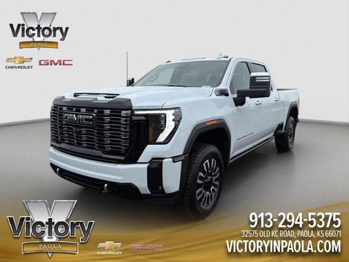 Glacier White Tricoat 2026 GMC Sierra 2500 Denali Ultimate