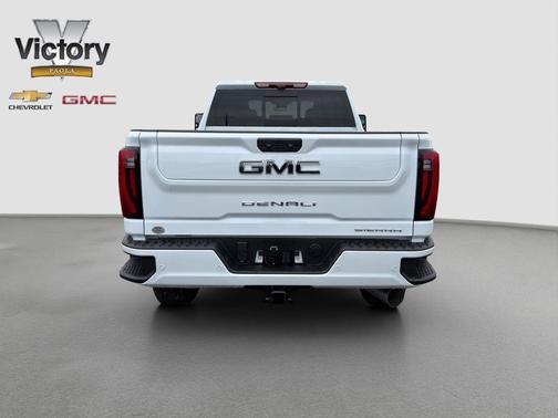 Glacier White Tricoat 2026 GMC Sierra 2500 Denali Ultimate