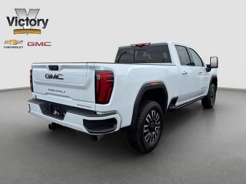 Glacier White Tricoat 2026 GMC Sierra 2500 Denali Ultimate