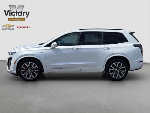 Crystal White Tricoat 2024 Cadillac XT6 Sport AWD