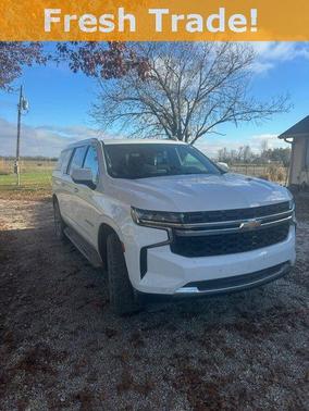 2023 Chevrolet Suburban LS