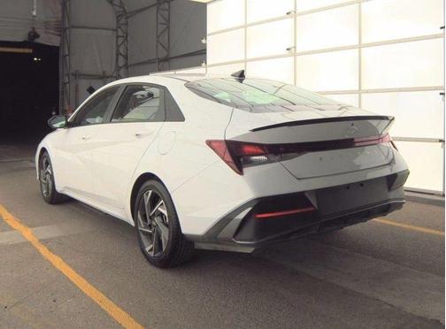 White 2025 Hyundai ELANTRA SEL Sport