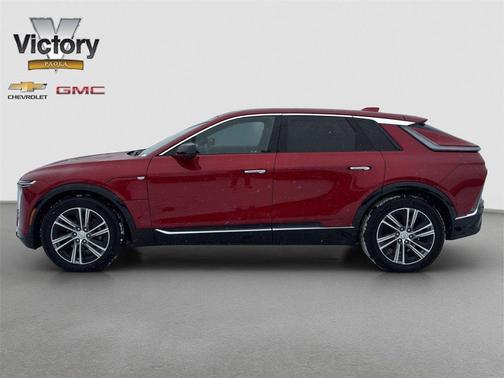 2024 Cadillac LYRIQ Luxury