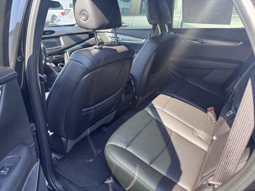2021 Cadillac XT5 Luxury