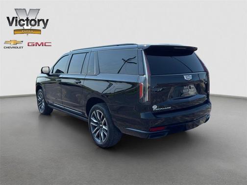 2022 Cadillac Escalade ESV Sport