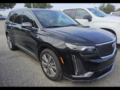 2024 Cadillac XT6 Premium Luxury FWD