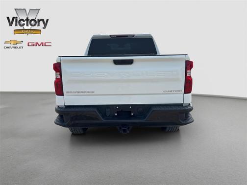 2022 Chevrolet Silverado 1500 Custom Trail Boss