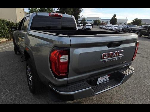 2023 GMC Canyon AT4