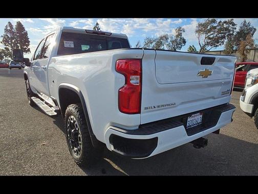 2022 Chevrolet Silverado 2500 High Country