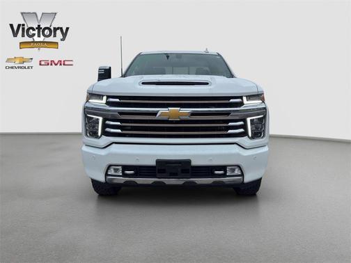 2022 Chevrolet Silverado 2500 High Country
