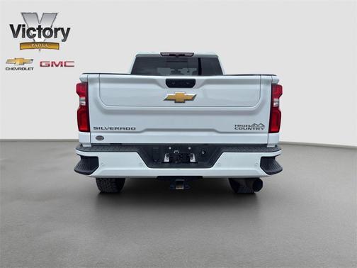 2022 Chevrolet Silverado 2500 High Country