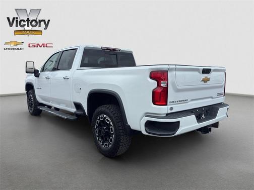 2022 Chevrolet Silverado 2500 High Country