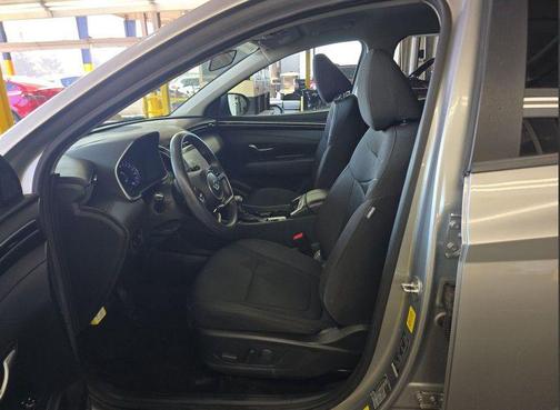 Shimmering Silver 2022 Hyundai TUCSON SEL