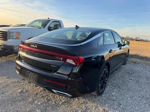 2022 Kia K5 GT-Line