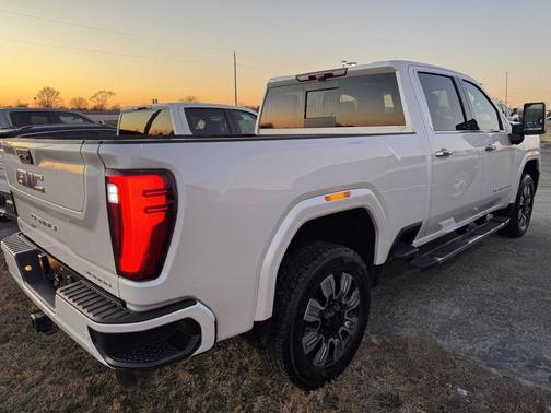 2024 GMC Sierra 2500 Denali