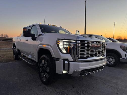 2024 GMC Sierra 2500 Denali