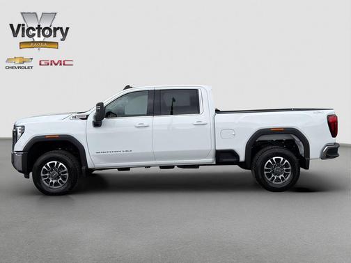 Summit White 2026 GMC Sierra 3500 SLE
