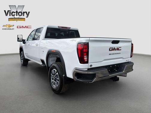 Summit White 2026 GMC Sierra 3500 SLE