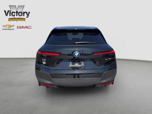 Black Sapphire Metallic 2022 BMW iX xDrive50