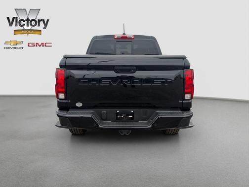 2024 Chevrolet Colorado WT