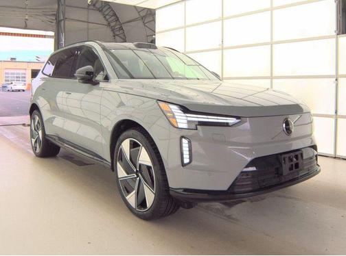 Vapour Grey Metallic 2025 Volvo EX90 Ultra, Twin Motor Performance, Fully electric, 7 Seats