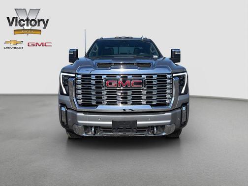 Sterling Metallic 2024 GMC Sierra 2500 Denali