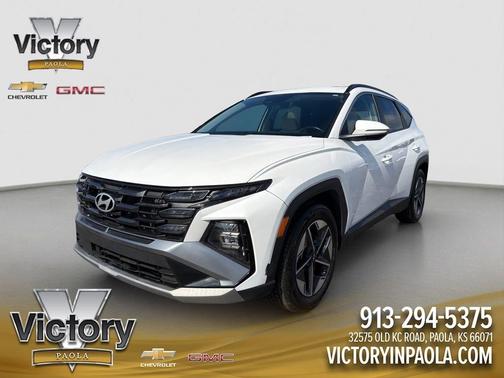 White Pearl 2025 Hyundai TUCSON SEL Convenience