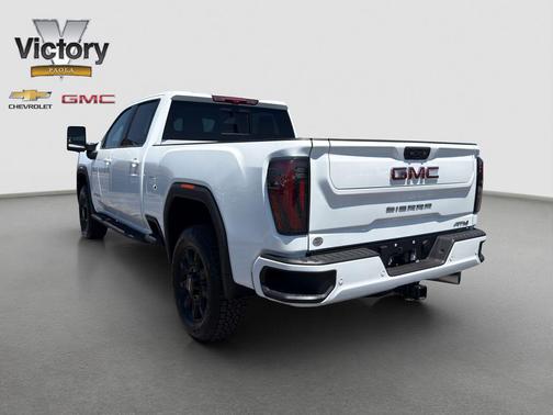 Summit White 2026 GMC Sierra 3500 AT4