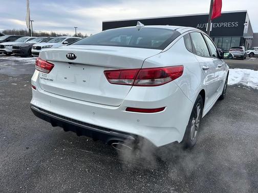 2020 Kia Optima LX Auto