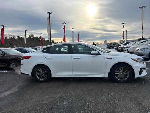 2020 Kia Optima LX Auto