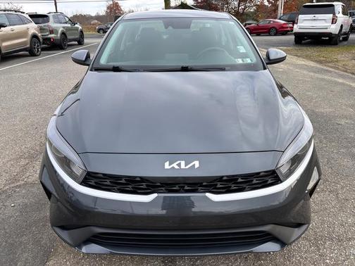 2024 Kia Forte LXS IVT