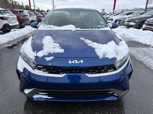 2023 Kia Forte LXS IVT