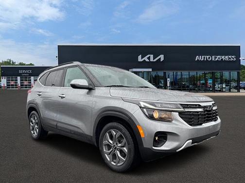 2024 Kia Seltos S IVT AWD