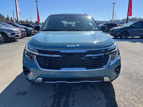 2024 Kia Seltos S IVT AWD