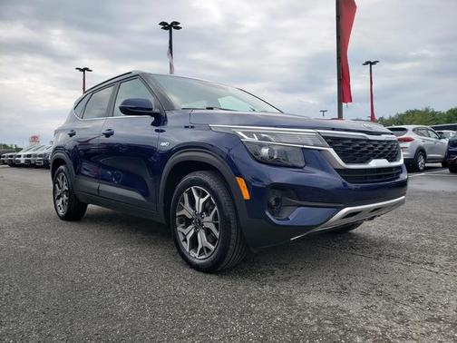 Dark Ocean Blue 2021 Kia Seltos EX IVT AWD