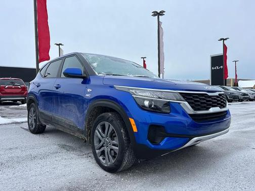 2023 Kia Seltos LX IVT AWD