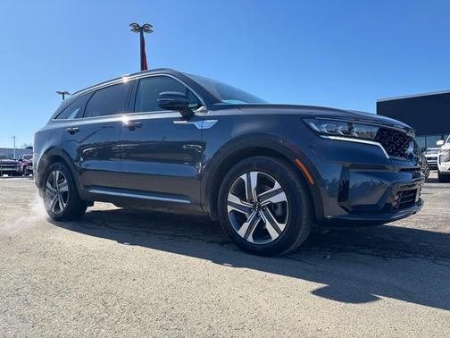 Platinum Graphite 2022 Kia Sorento Plug-In Hybrid SX AWD SUV