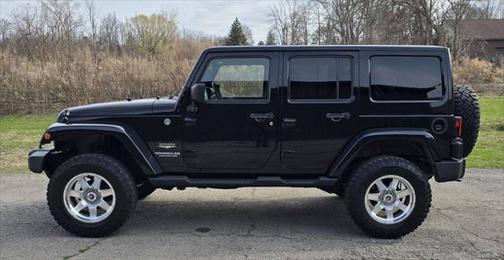 2011 Jeep Wrangler Unlimited Sahara