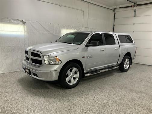 2019 RAM 1500 SLT