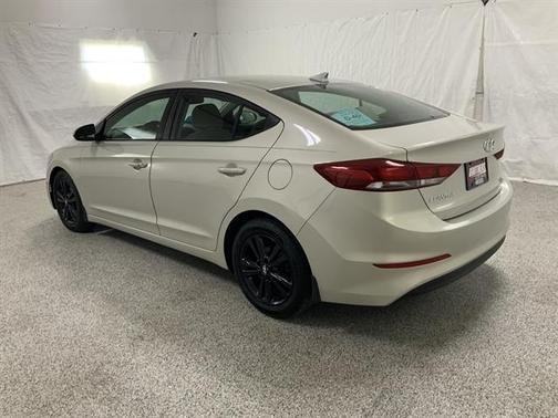 Mineral Beige 2018 Hyundai ELANTRA Value Edition